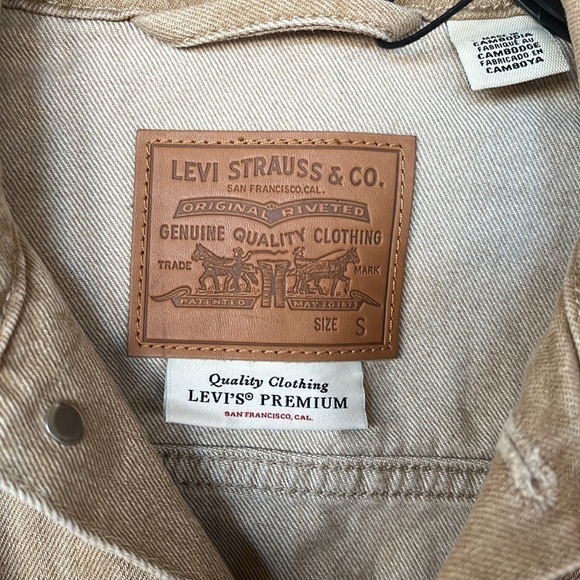 Brand New Levi's Fresh Produce Sustainable Dyes Cherry Neutral Jean Jacket - Picture 9 of 13